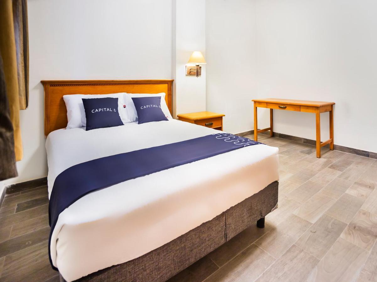 Hotel Boutique De Firma モンテレー エクステリア 写真