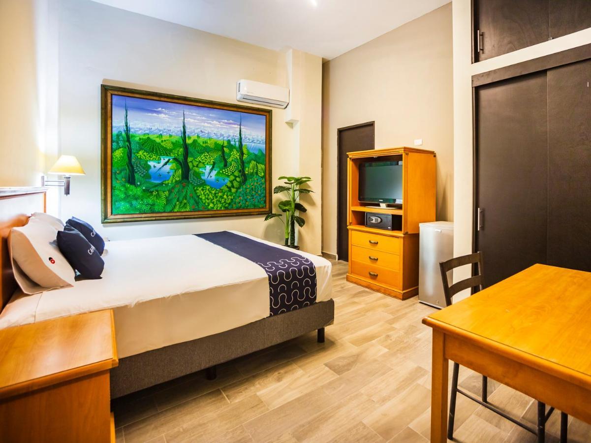 Hotel Boutique De Firma モンテレー エクステリア 写真