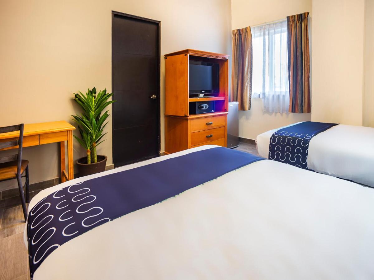Hotel Boutique De Firma モンテレー エクステリア 写真
