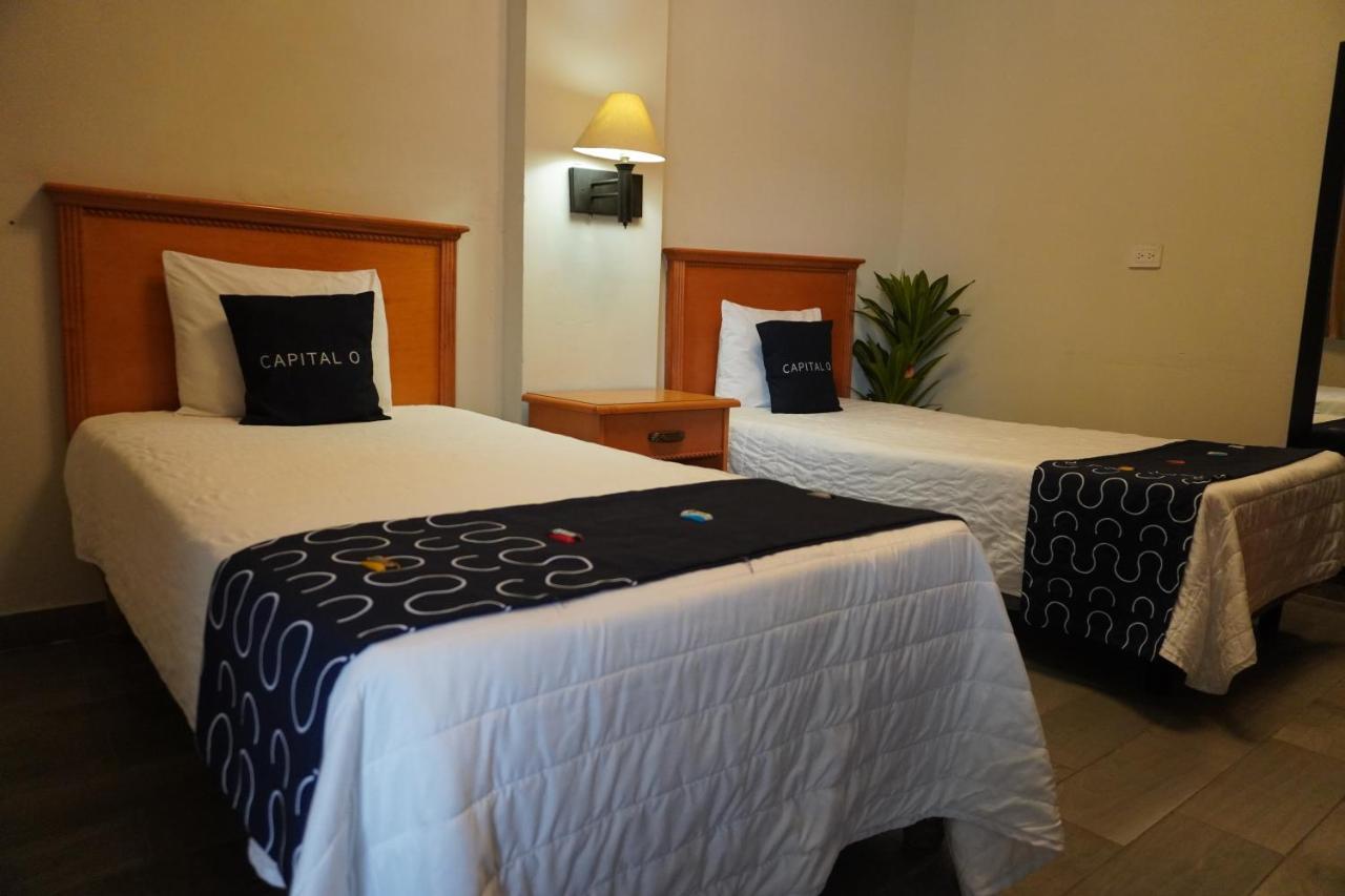Hotel Boutique De Firma モンテレー エクステリア 写真